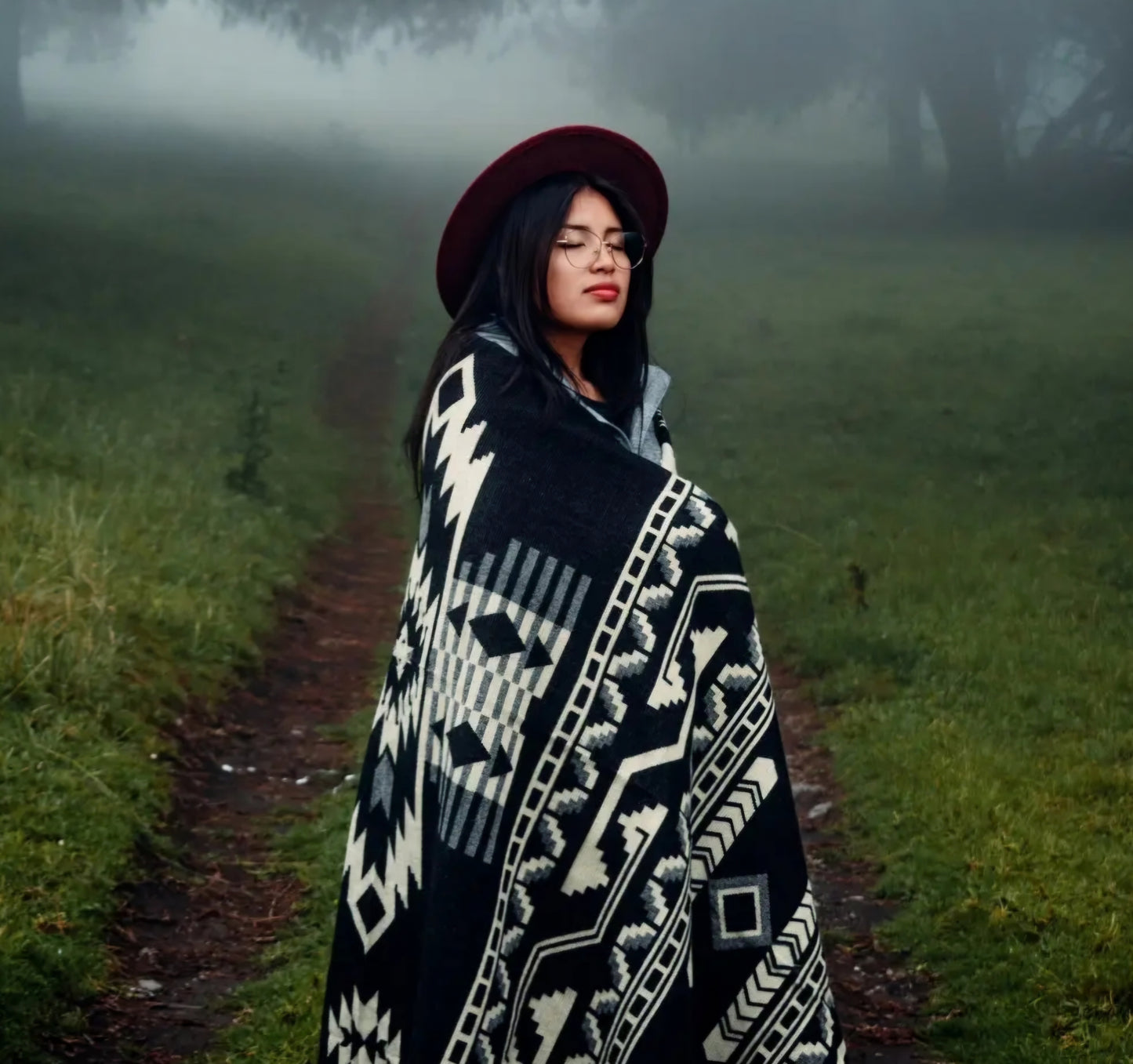 Adventure Alpaca Wool Black Native Blanket
