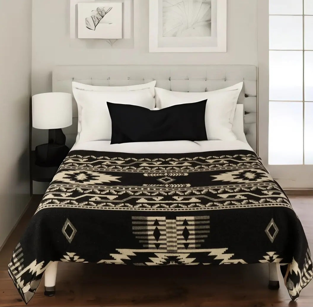 Adventure Alpaca Wool Black Native Blanket
