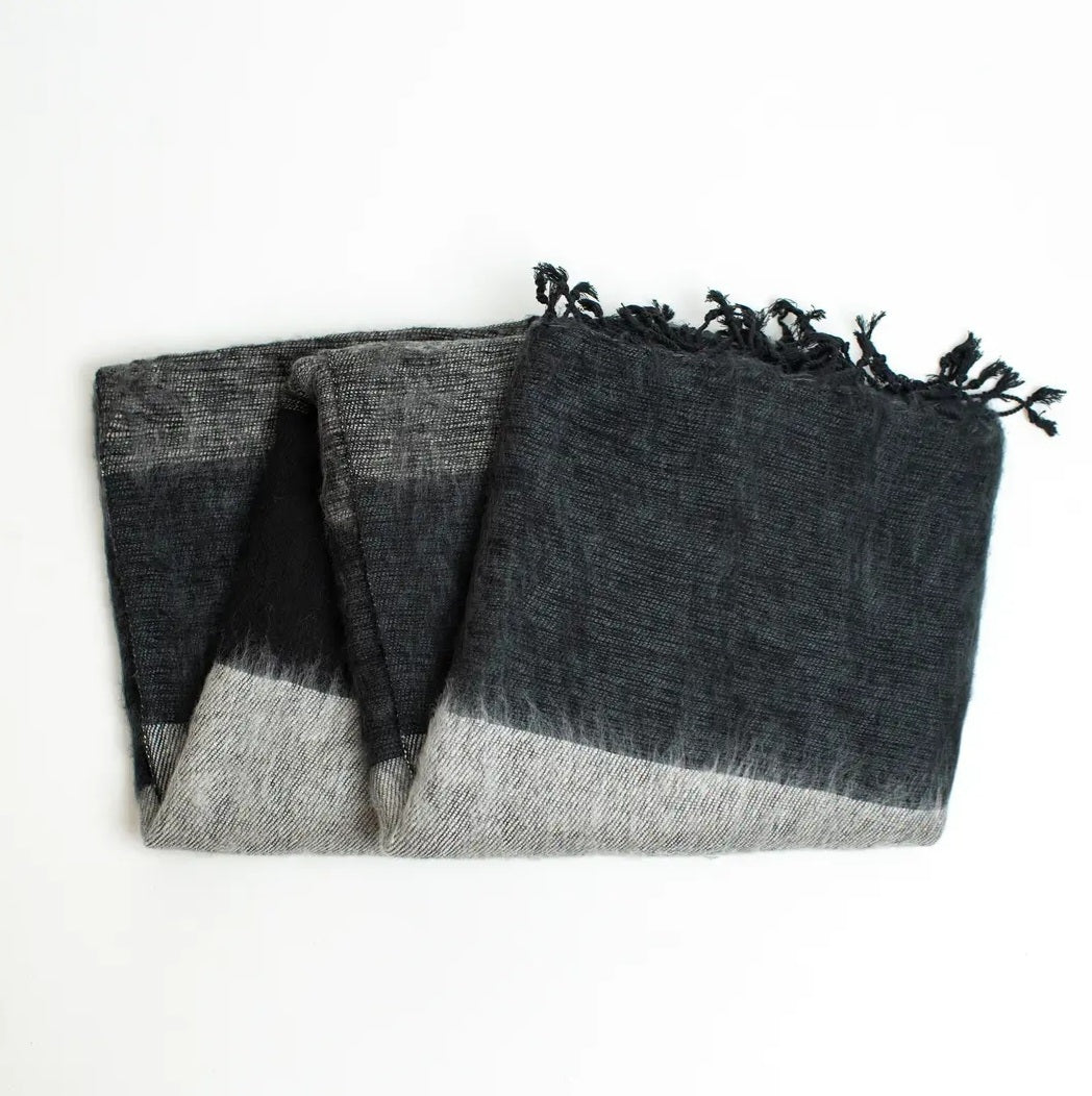 Black Canyon Yak Wool Extra Soft Travel Blanket - Roam Earth Co.
