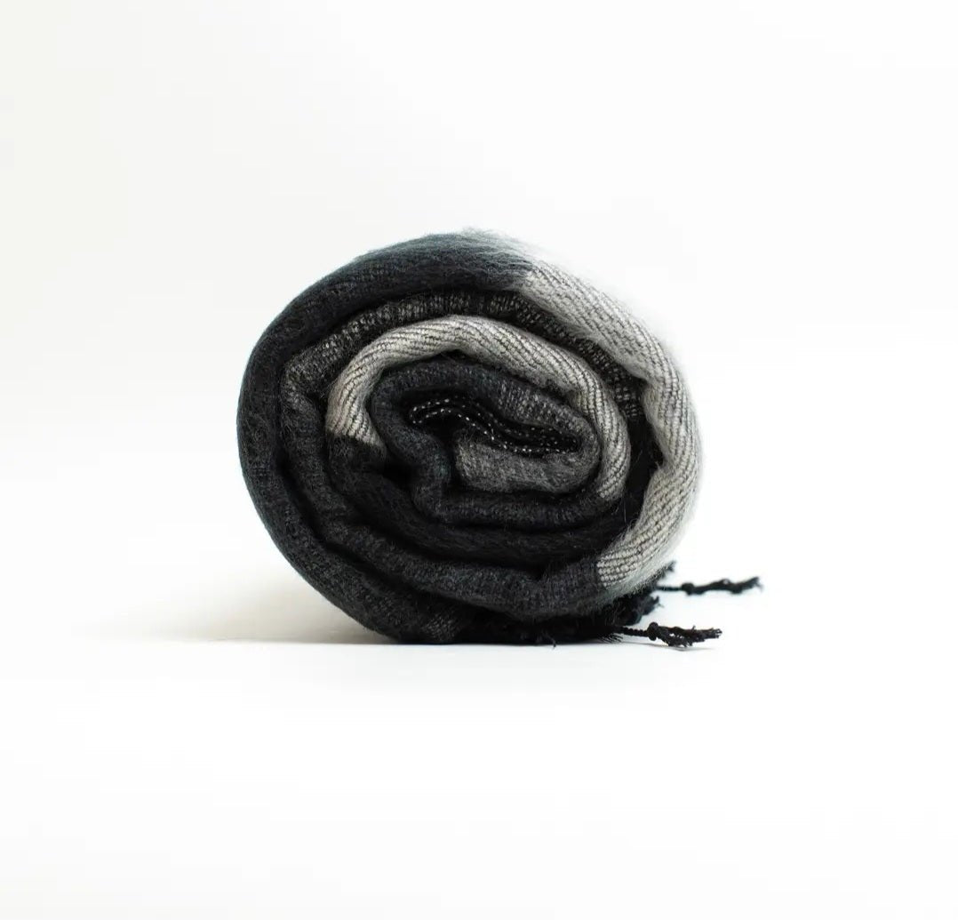 Black Canyon Yak Wool Extra Soft Travel Blanket - Roam Earth Co.