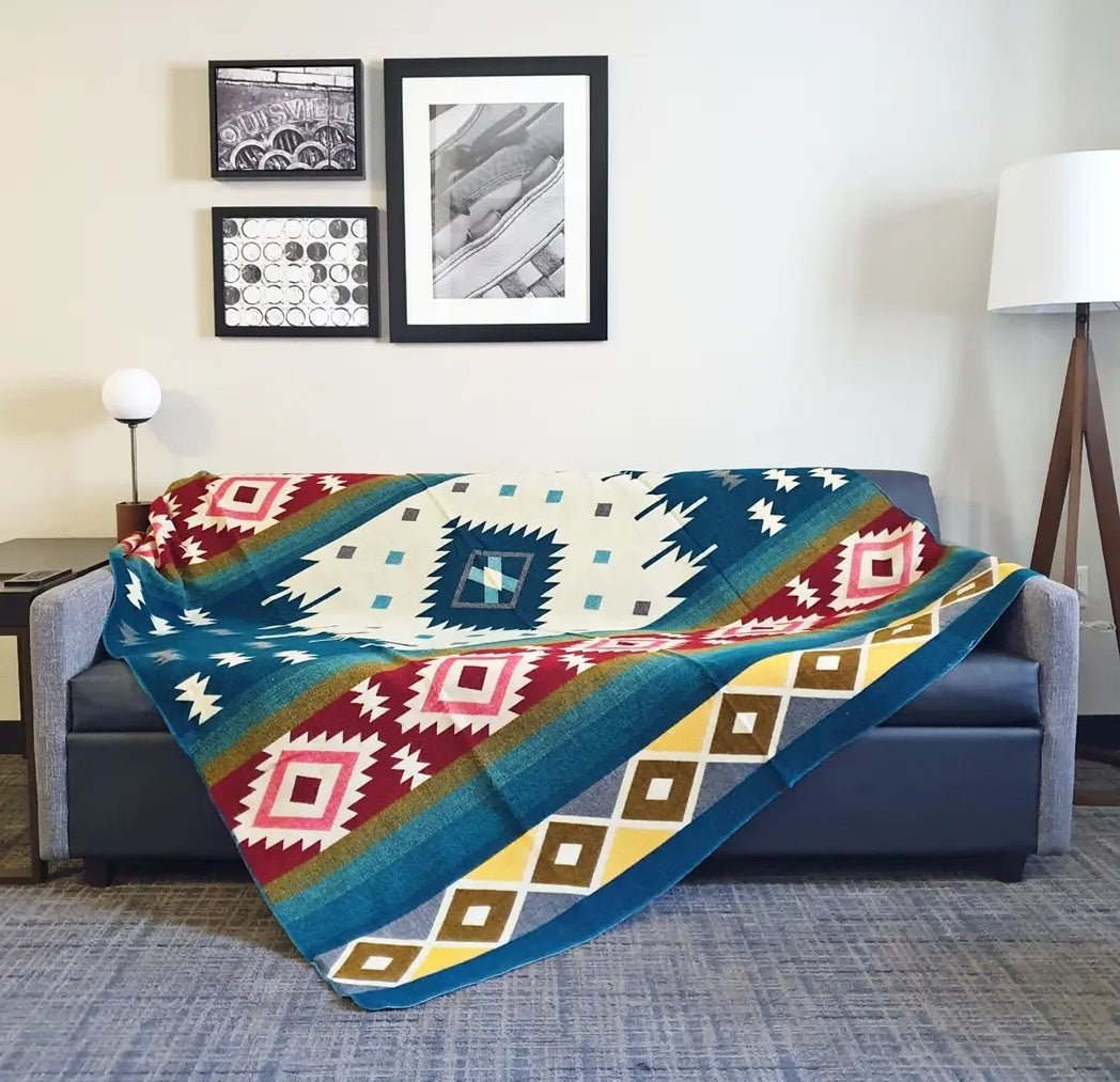 Glacier Alpaca Wool Blanket - Roam Earth Co.