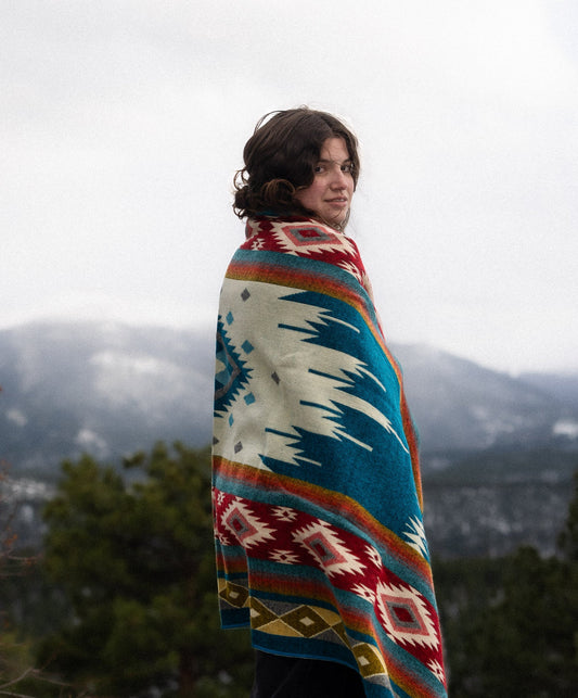 Glacier Alpaca Wool Blanket - Roam Earth Co.